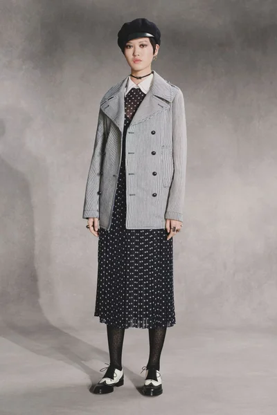 Look 5